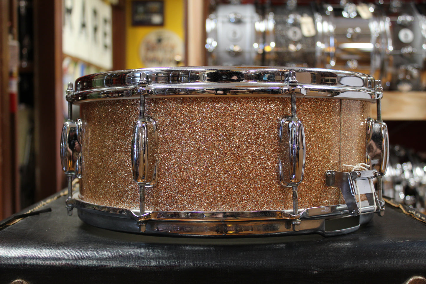 1960s Slingerland 5.5x14 Hollywood Ace Model Snare Drum in Sparkling Champagne Pearl