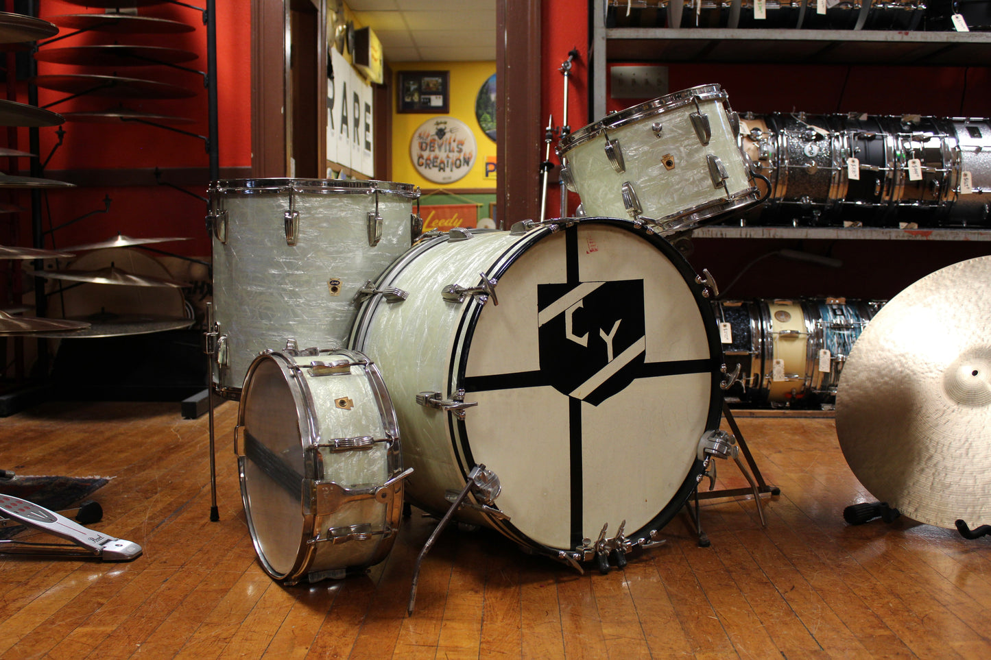 1950s WFL Super Classic in White Marine Pearl 14x22 9x13 16x16 5.5x14