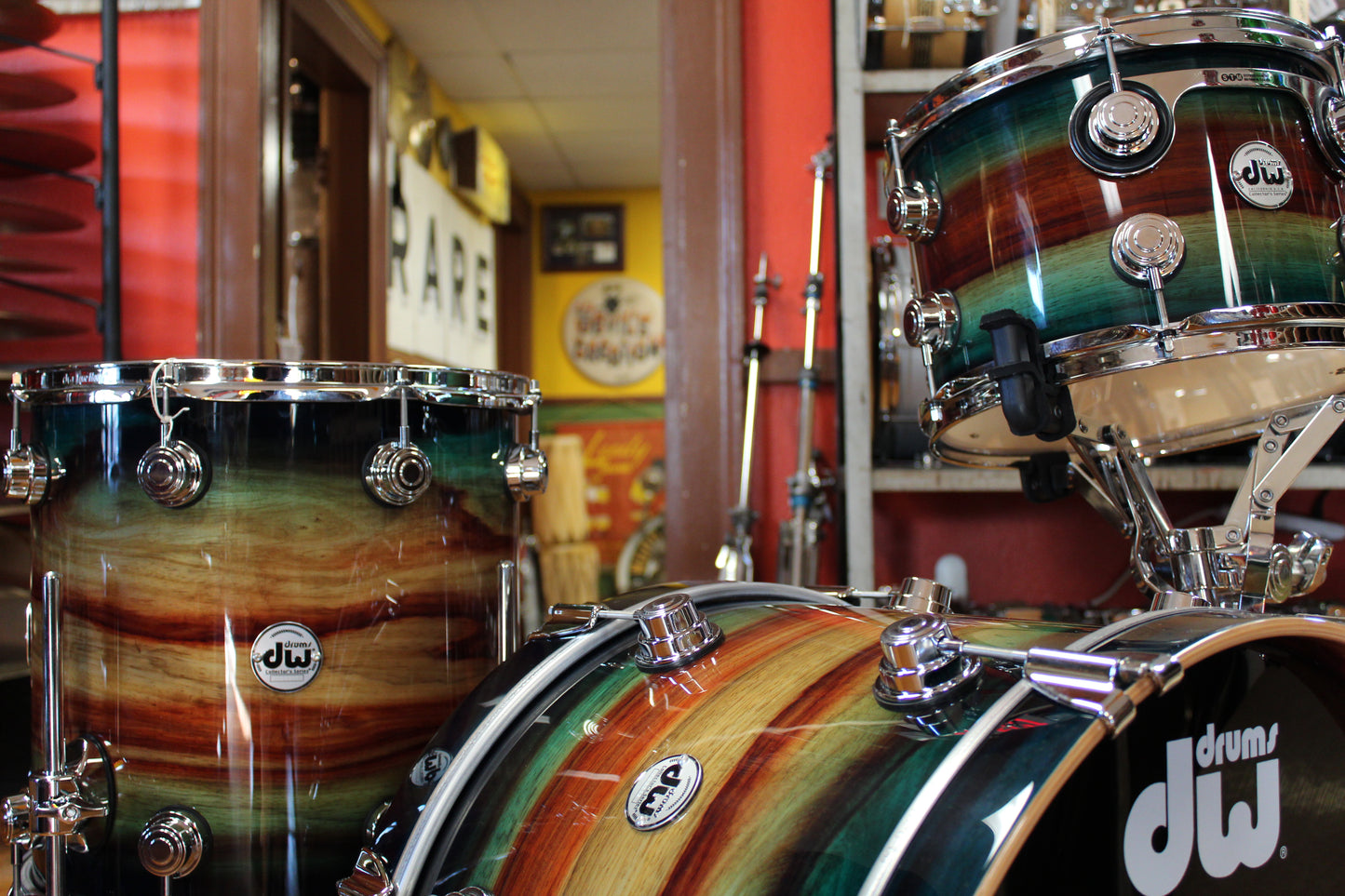 DW Collector's Series SonicPly 14"x20 14"x14" 8"x12" Natural to Quick Royal Blue Burst over Horizontal Padauk