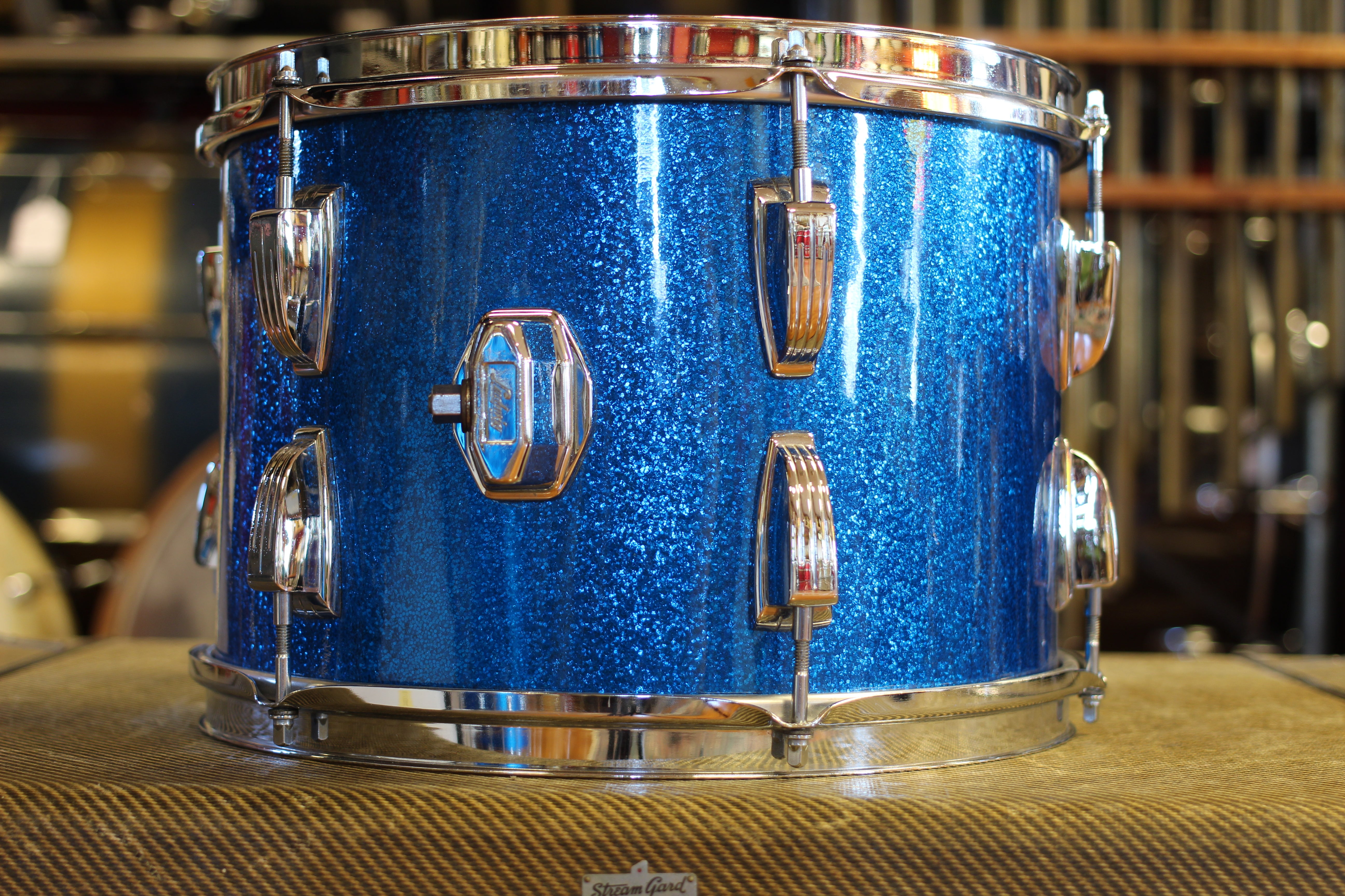 Ludwig Super Classic в цвете Blue SparkleLudwig Super Classic в цвете Blue Sparkle  