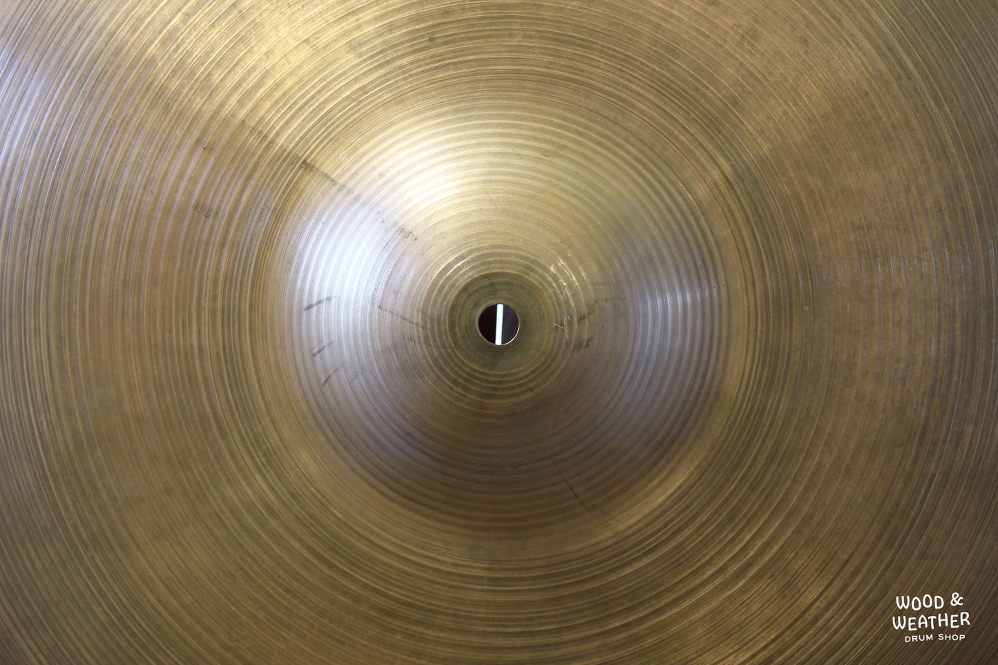 1960s A. Zildjian 18" Thin Crash Cymbal 1515g