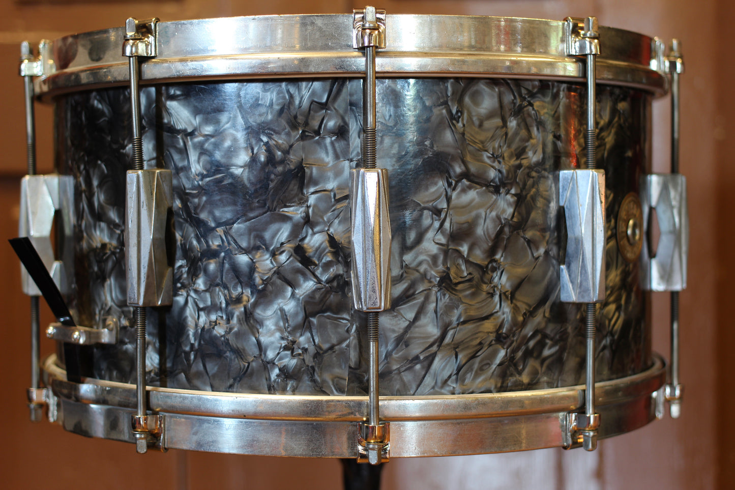 1940's Gretsch Broadkaster 7"x14" Separate Tension Snare Drum in Black Diamond Pearl