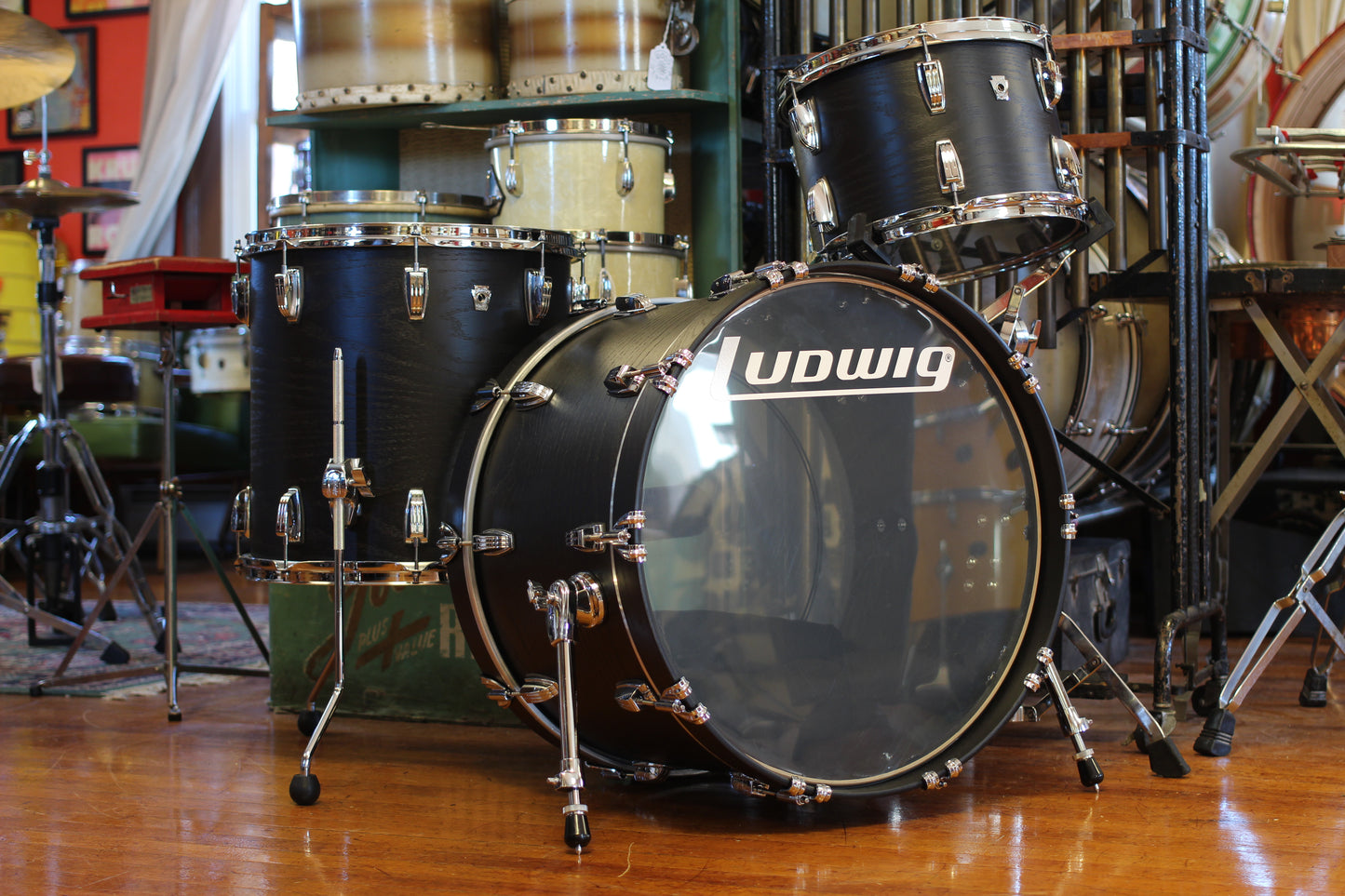 Ludwig Classic Oak Drum Kit in 'Night Oak' 14x22 16x16 9x13