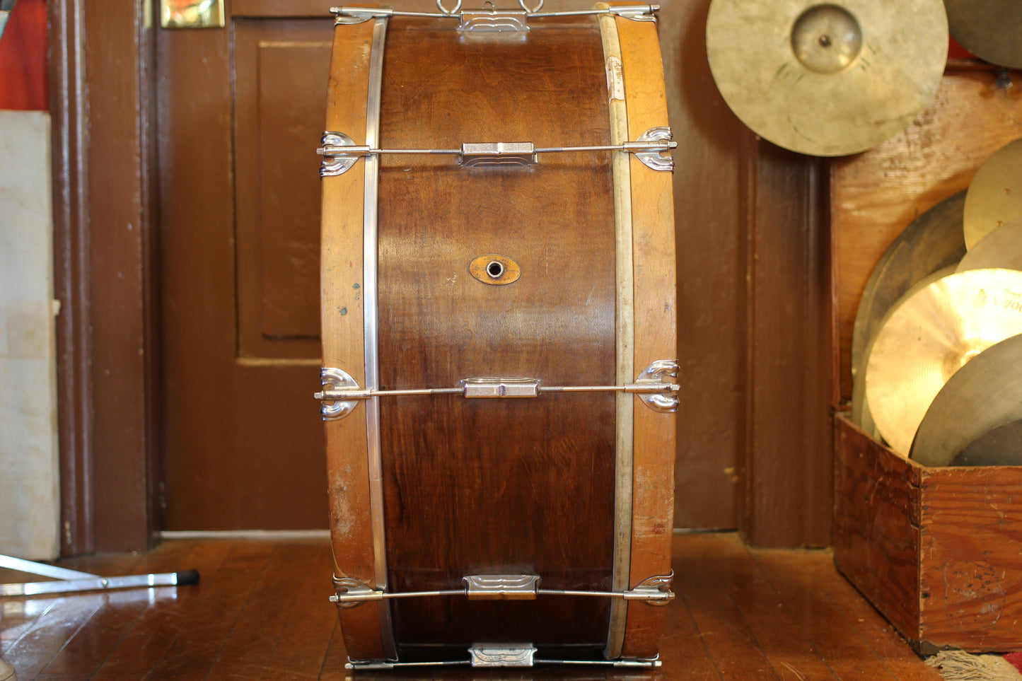 1960's Leedy 'Scotch Type' Bass Drum in Mahogany 10"x26"