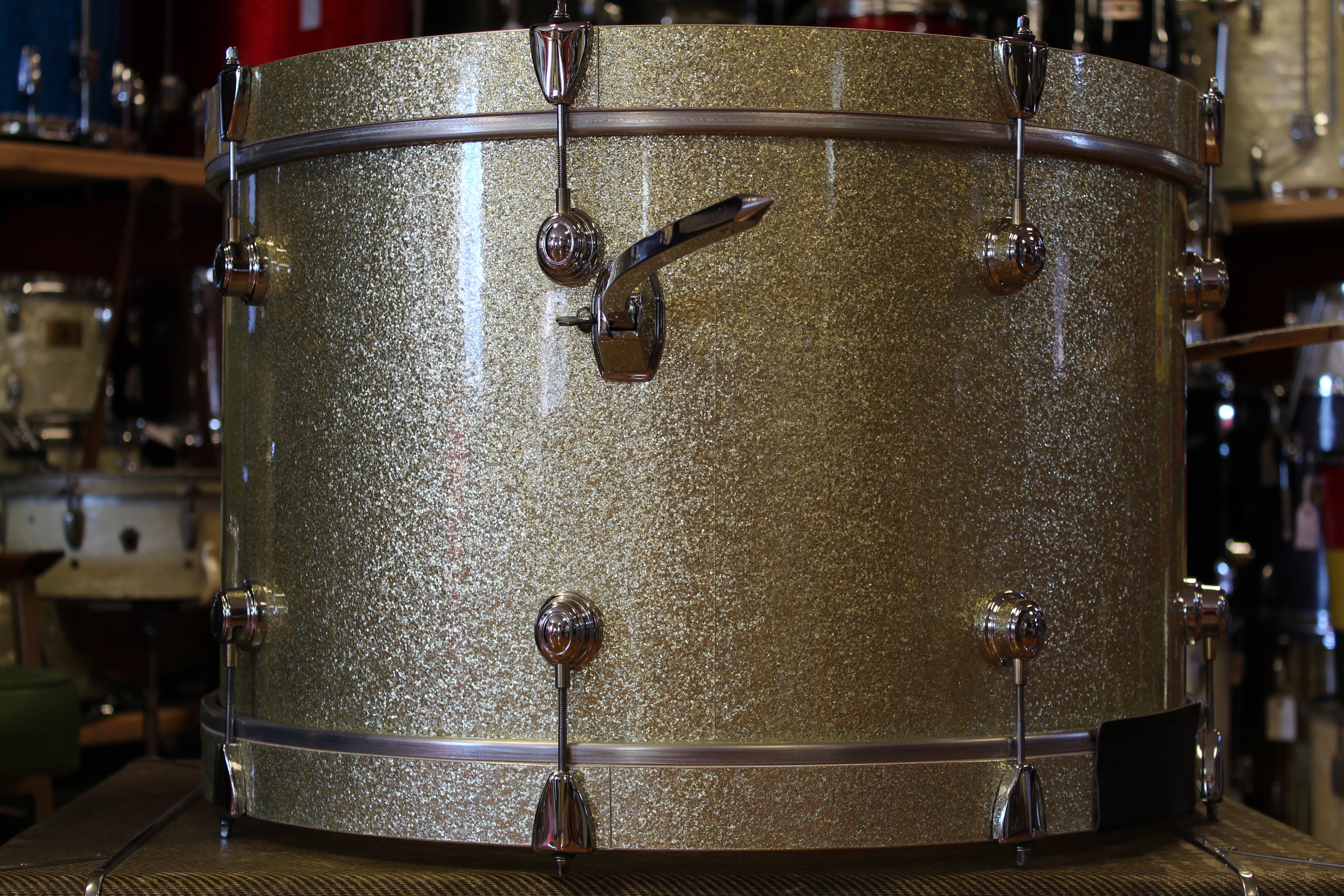 00's Montineri Custom Drums Maple/Poplar/Maple in Aged Silver