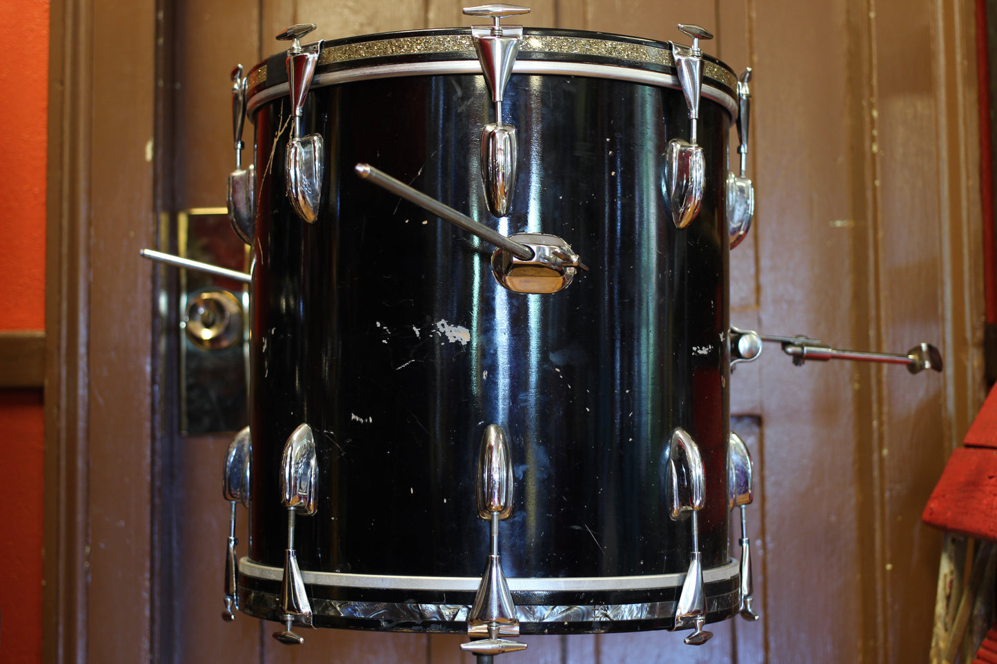 1965 Slingerland 16"x16" Bass Drum in Black Lacquer