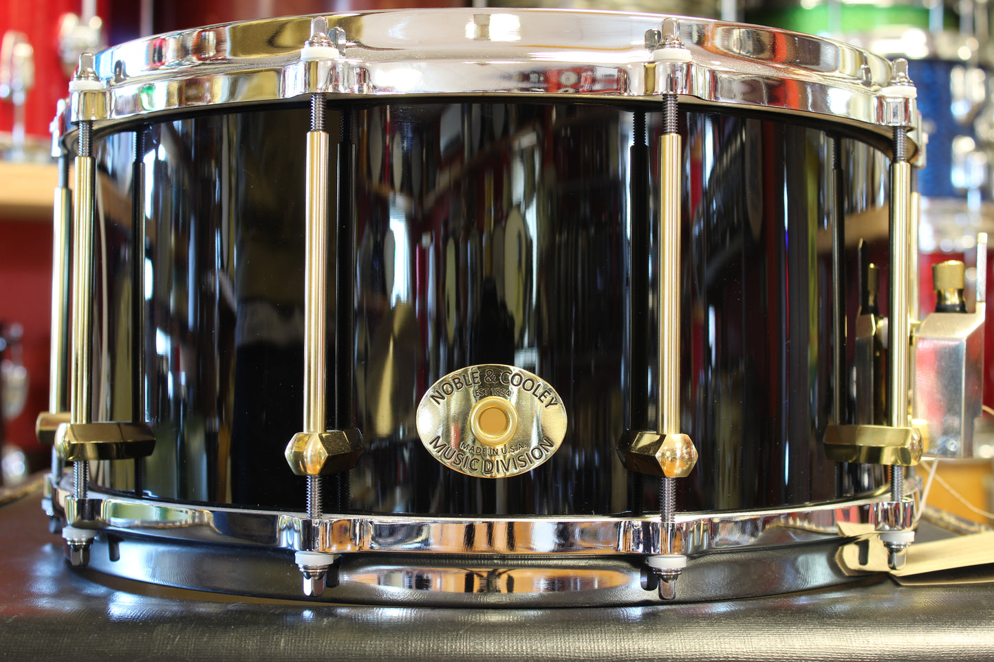 Noble & Cooley 7"x14" Solid Shell Maple in Black High Gloss