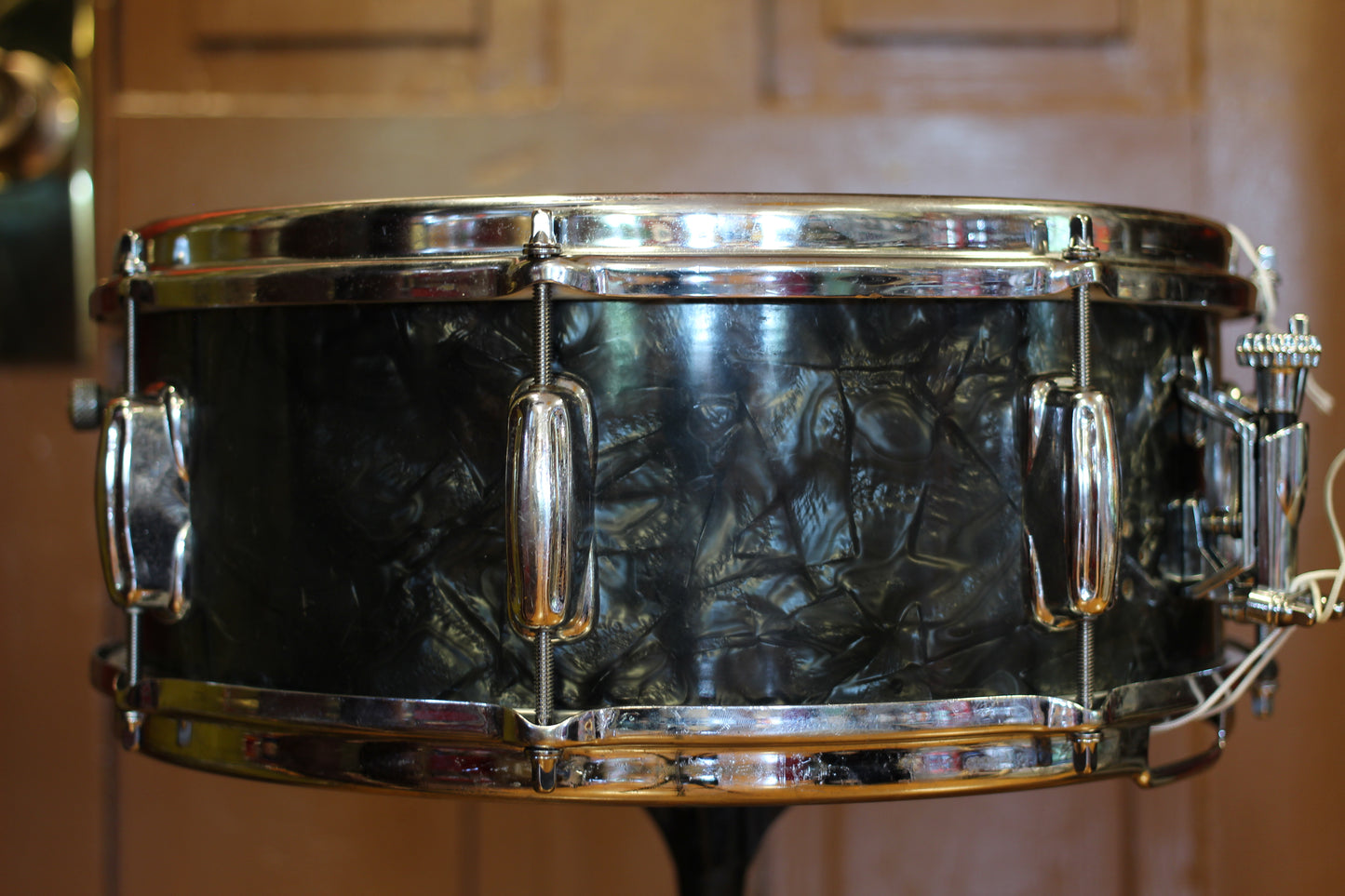 1960's Slingerland Radioking 5.5"x14" Solid Shell Snare Drum in Black Diamond Pearl