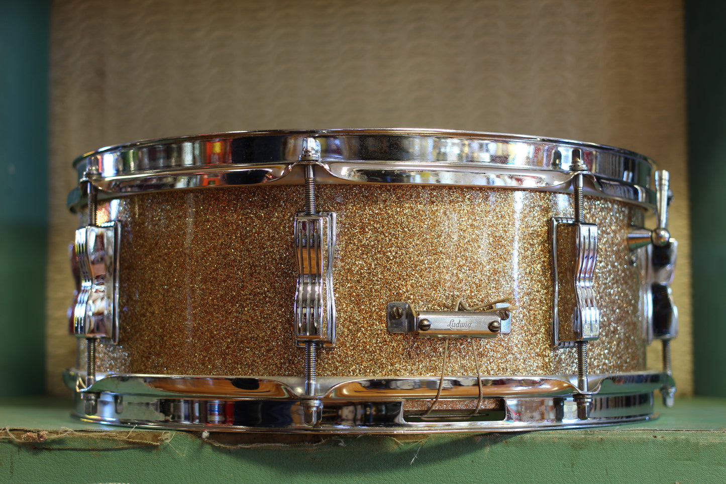 1964 Ludwig Jazz Festival 5"x14" in Champagne Sparkle