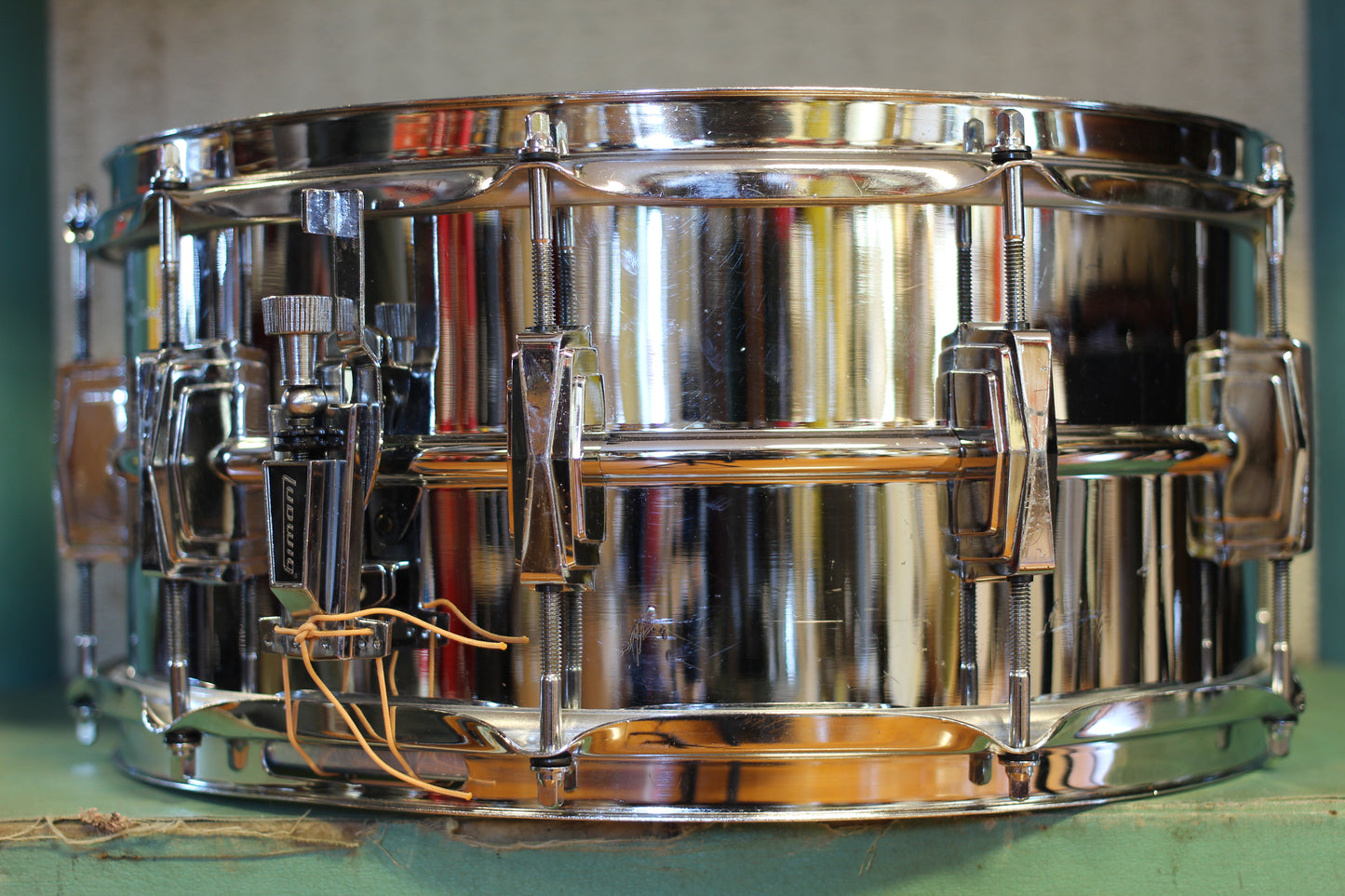 1970's Ludwig LM402 Supraphonic 6.5"x14" Serial #1030866