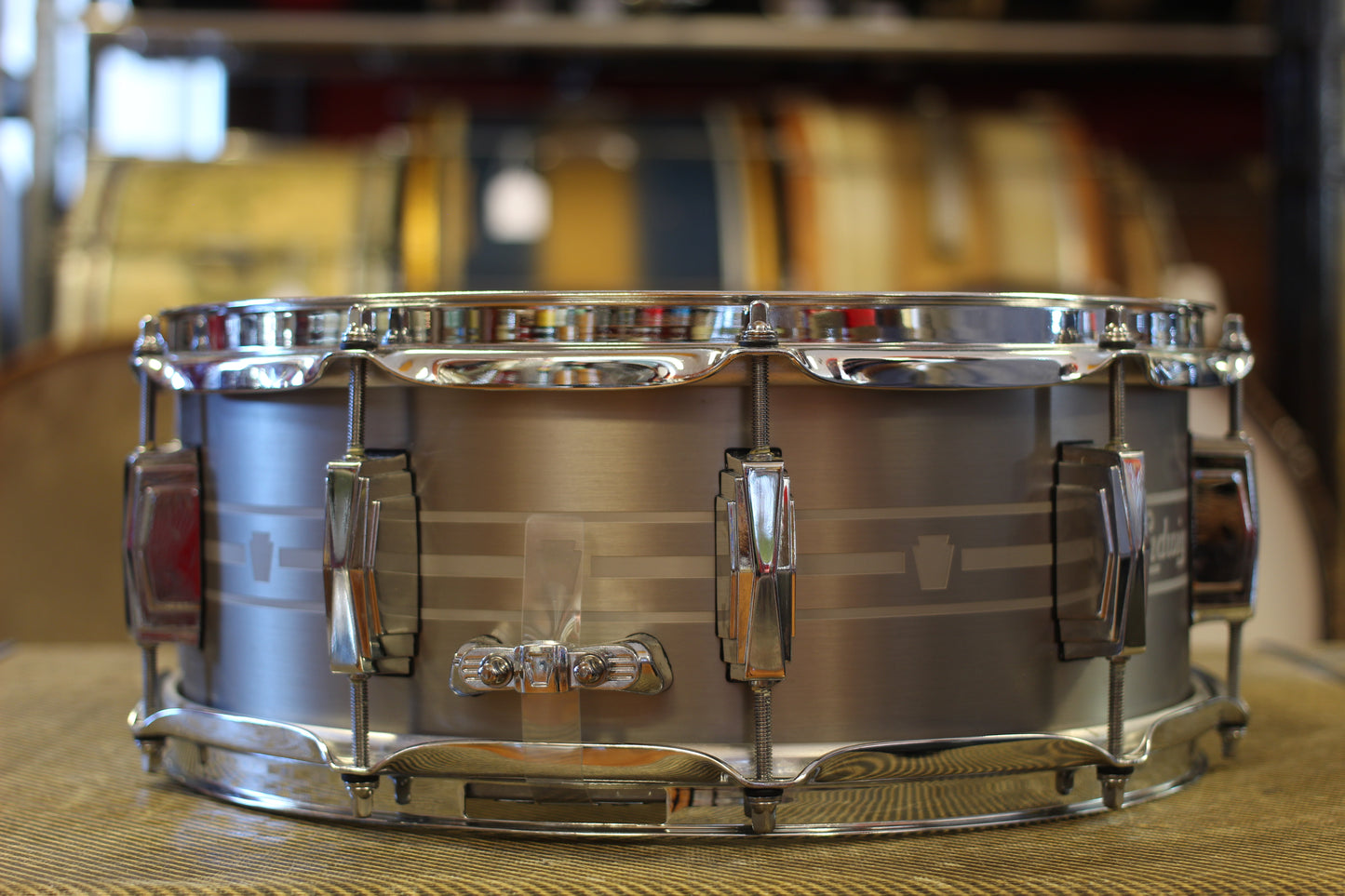 Ludwig Heirloom Series 5.5"x14" Stainless Steel Snare Drum