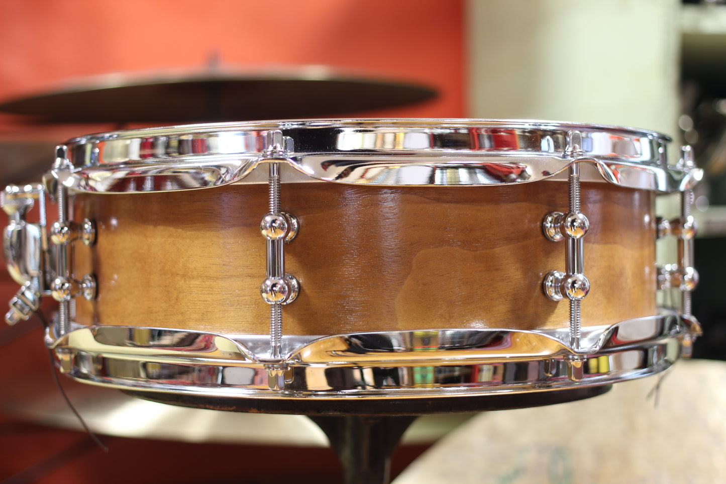 Standard Drum Company 4"x12" Snare Drum in Walnut Gloss