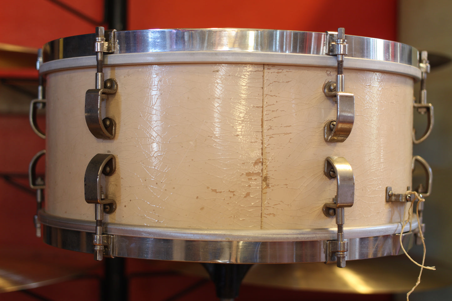 1947 Leedy 6.5"x14" Victory Snare Drum in White Lacquer