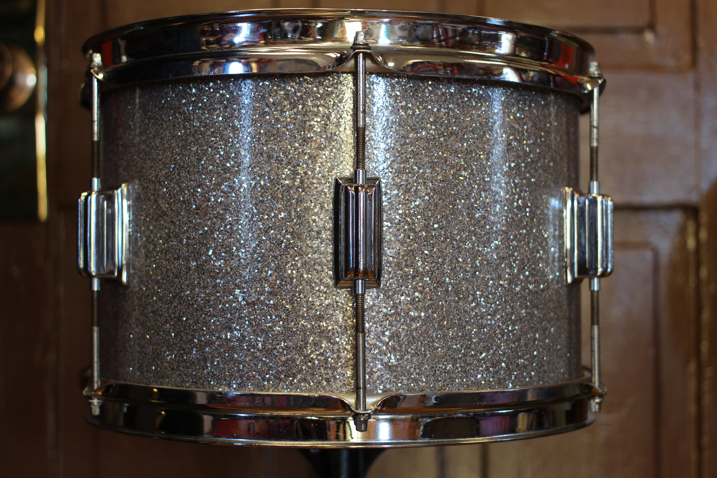 1960's Rogers Tower in Sparkling Silver Pearl 14x20 & 8x12