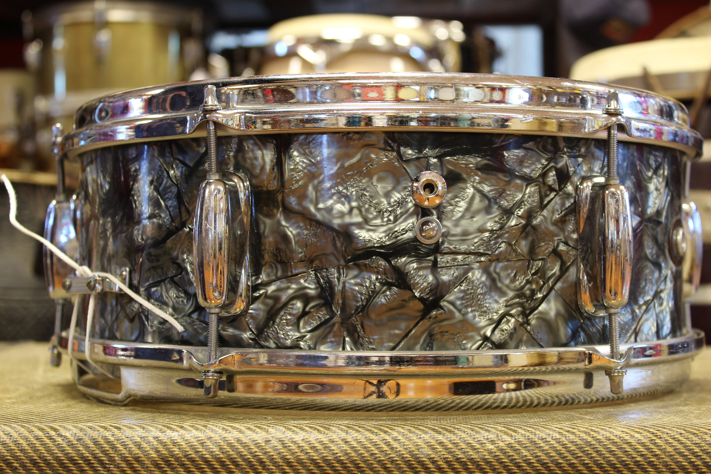 1966 Slingerland Deluxe Student Snare Drum 5.5"x14" in Black Diamond Pearl