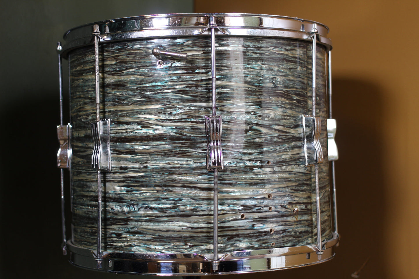 1960's Ludwig Club Date 12"x15" Floor Tom in Oyster Blue Pearl