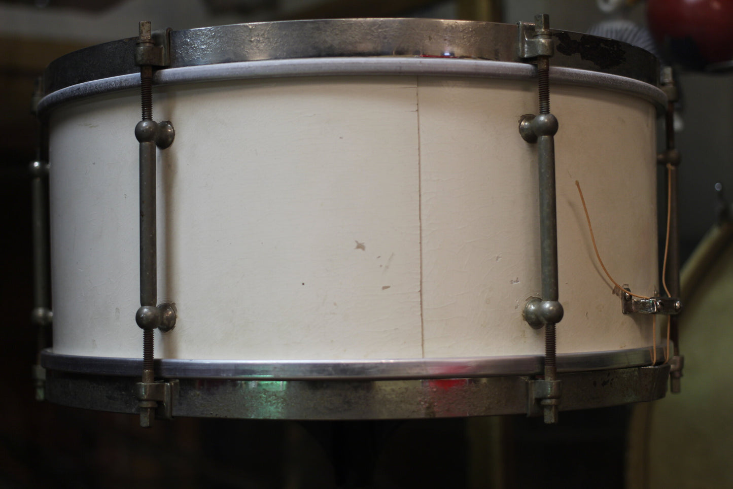 1936 Ludwig Universal 6.5"x14" in White Lacquer