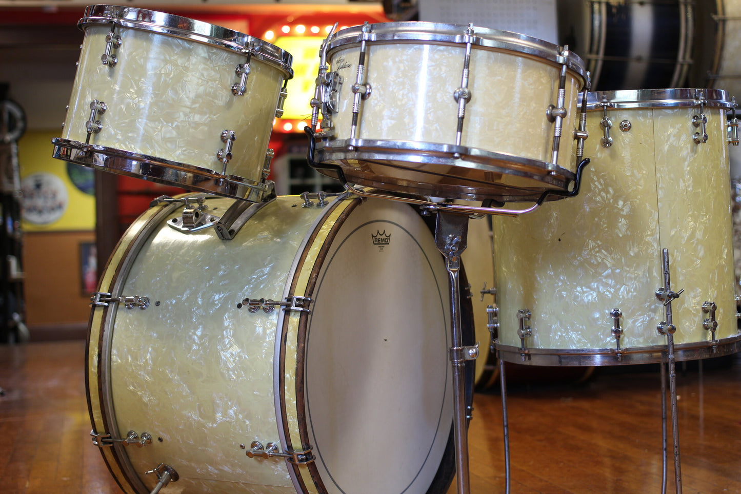 1940/50's Gretsch Gladstone in White Marine Pearl 14x22 16x16 8x12