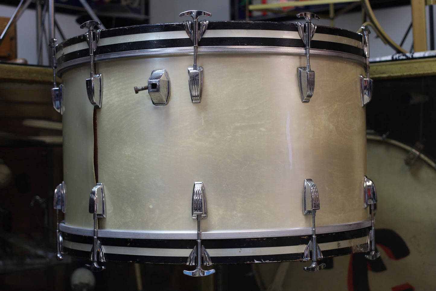 1970's Ludwig 14"x26" Bass Drum in Silver Silk