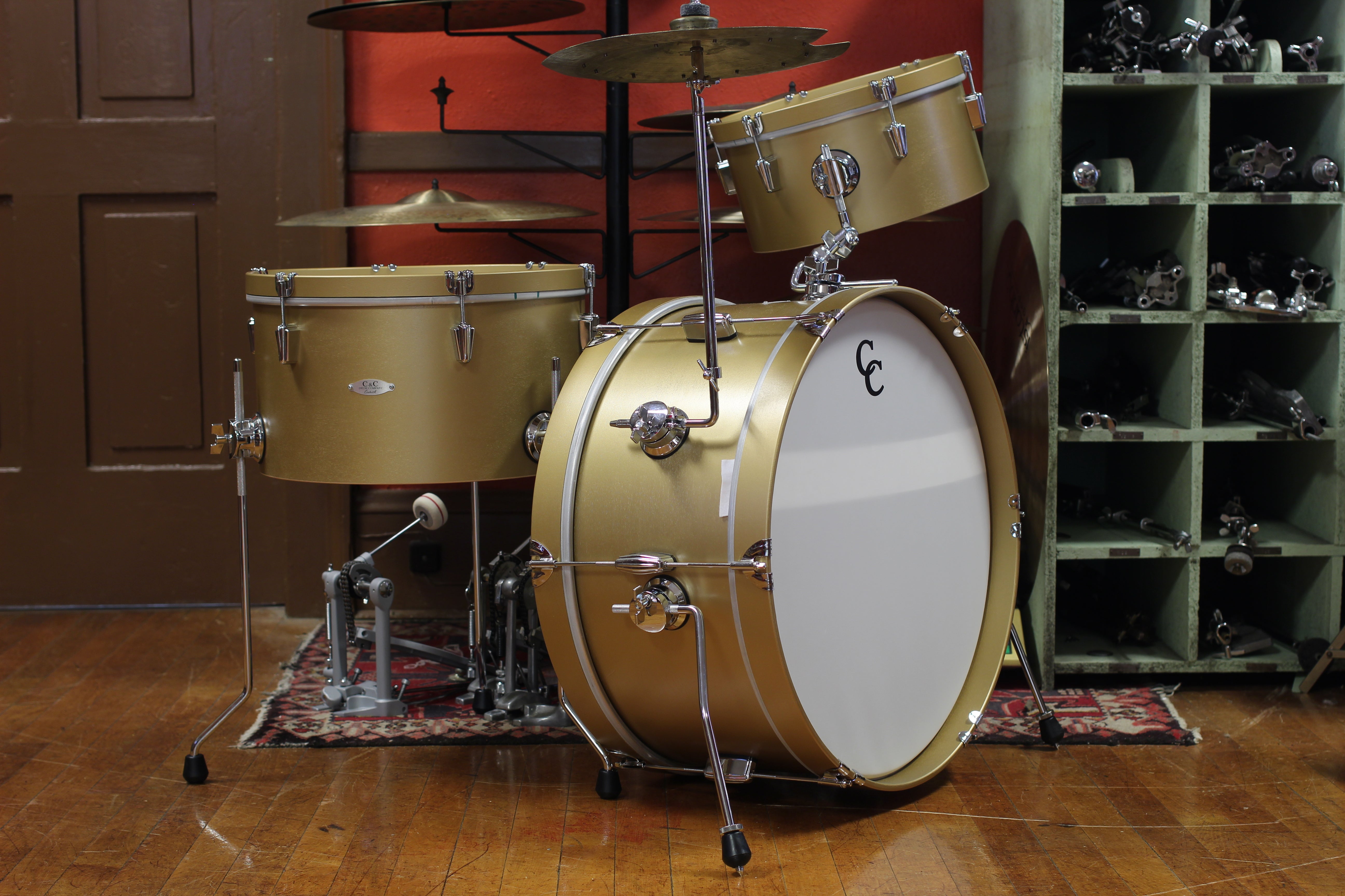 C\u0026C Drum Co. Super Flyer dalam Gold TopC\u0026C Drum Co. Super Flyer dalam Gold Top  