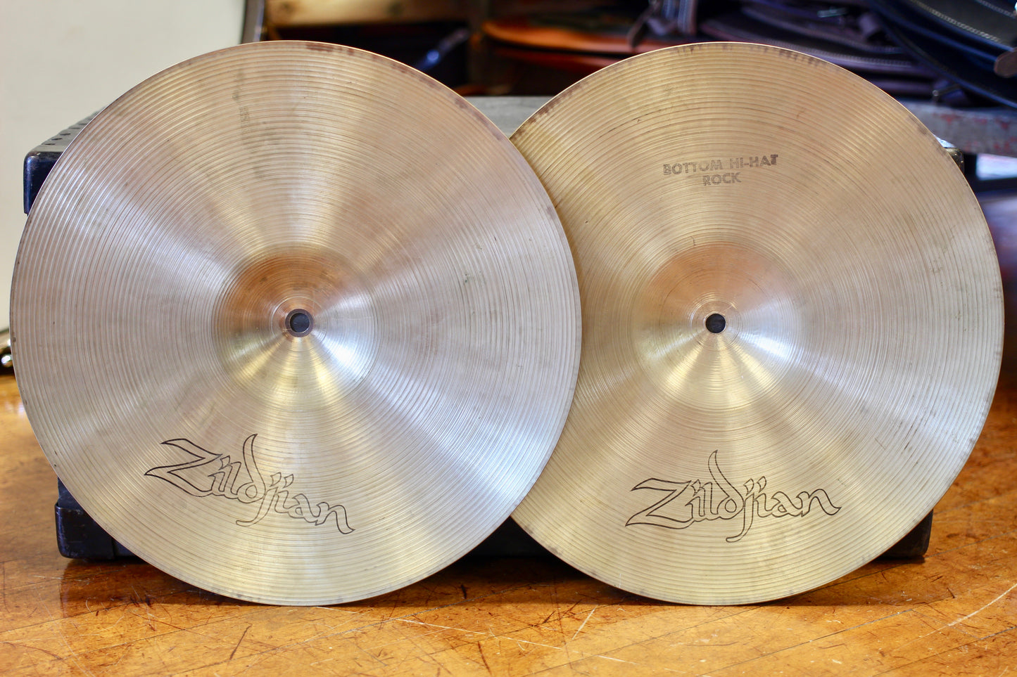 1970's A Zildjian 14" Rock HiHat Cymbals 1065/1395g Wood & Weather