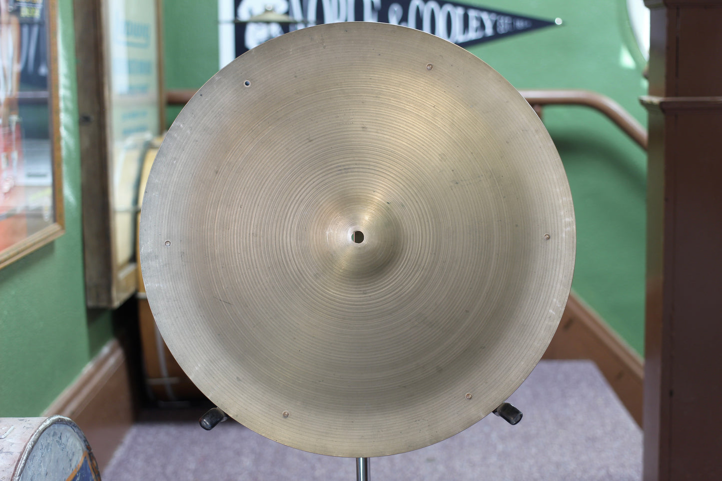 1970s A. Zildjian 18" Swish Cymbal w/ Rivets 1370g