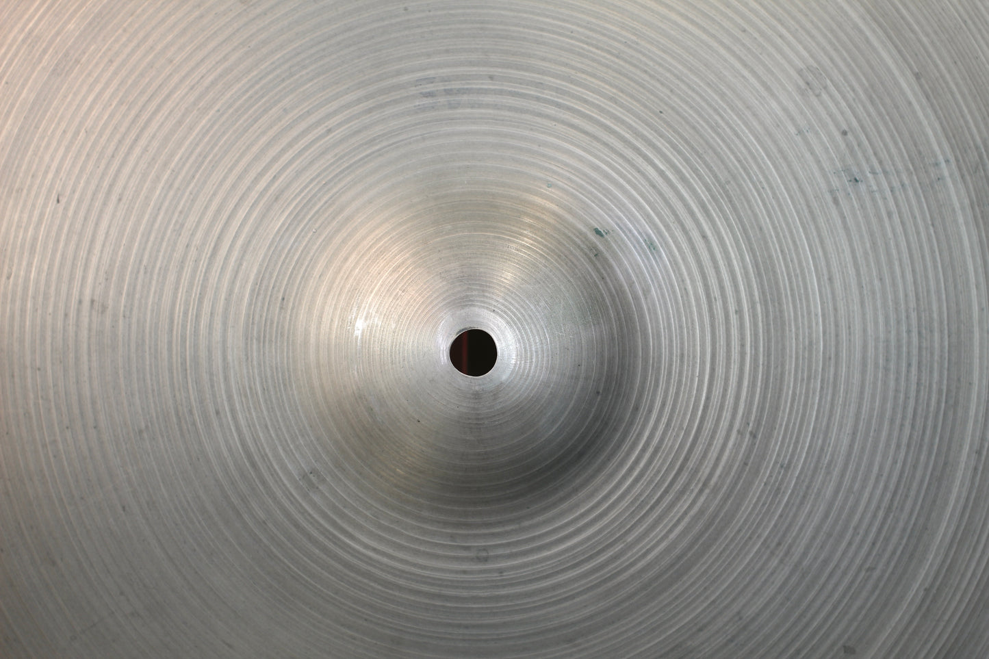 1970s A. Zildjian 18" Swish Cymbal w/ Rivets 1370g