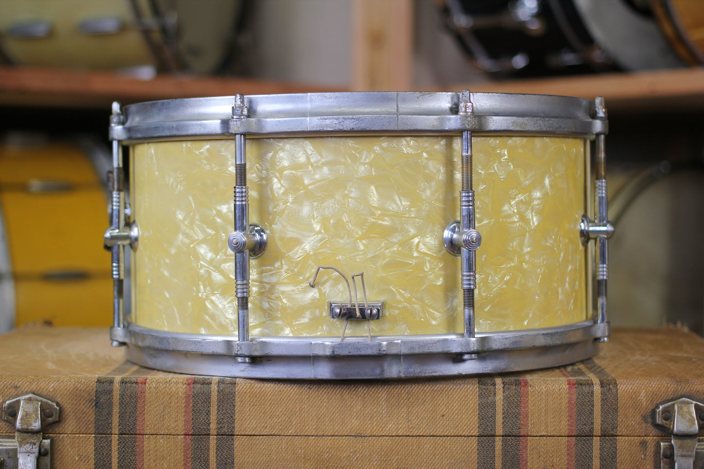 1930's Gretsch Gladstone Snare Drum 6.5"x14" w/ 3 Way Tuning system