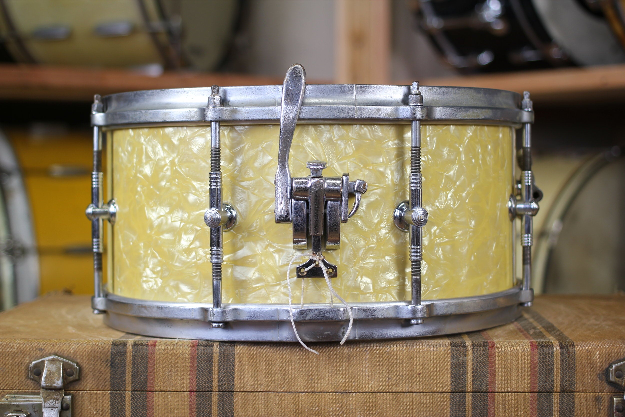 Gladstone deals snare drum