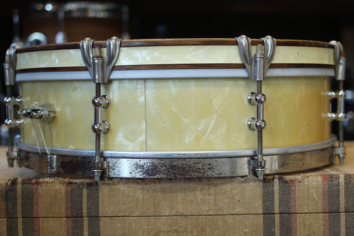 1930's Ludwig & Ludwig 'Standard' 4"x15" in White Avalon Pearl